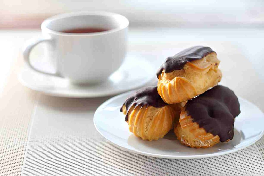 Eclairs