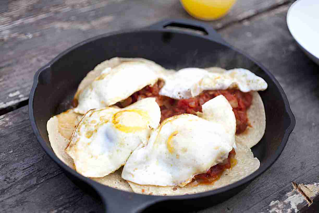 Ranch-Style Eggs: A Wholesome and Hearty Family Breakfast
