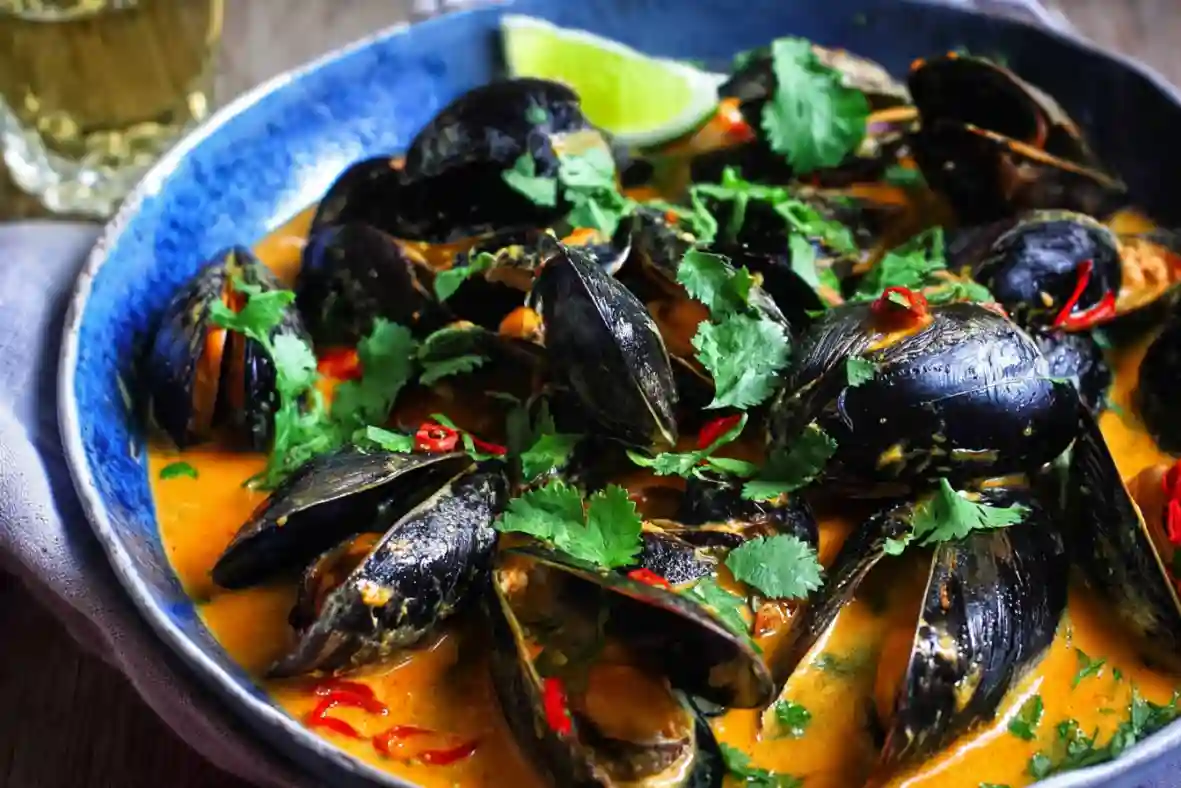 Coconut Curry Mussels Recipe: A Culinary Delight