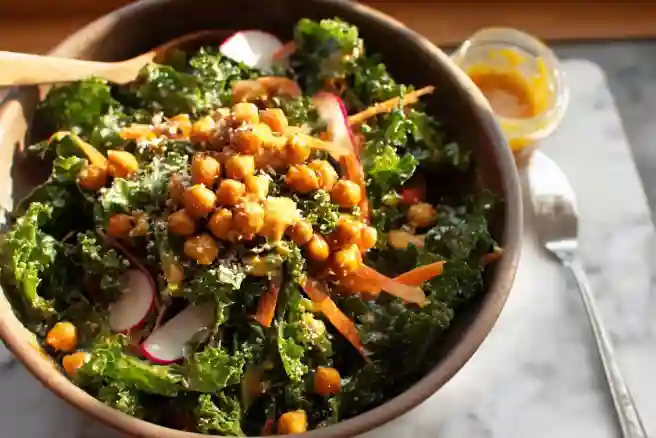 Delightfully Crunchy Kale Salad