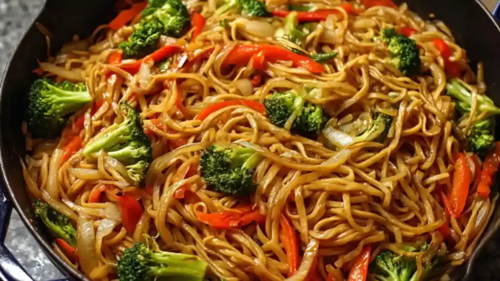 Vegetable Lo Mein Noodles