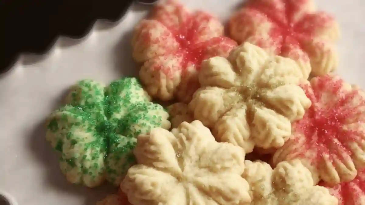 Easy Christmas Spritz Cookies