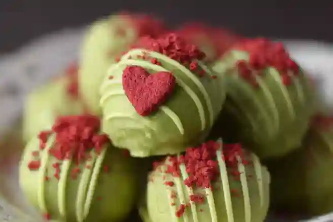 Grinch Oreo Balls with Red Velvet Oreos